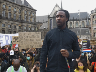 Akwasi: "We moeten nu voor eens en altijd van raciale stigma's afkomen"