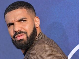 Drake dropt verzamelalbum: 'Care Package'