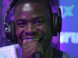 Yxng Le verrast met nieuwe tunes tijdens 777-special van Frenna