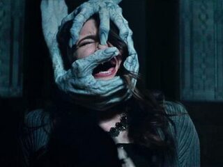 VIDEO: Nieuwe horrorfilm Polaroid van de makers van The Ring en The Grudge