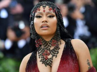 Emotionele Nicki Minaj over gewelddadige relaties in Queen-documentaire