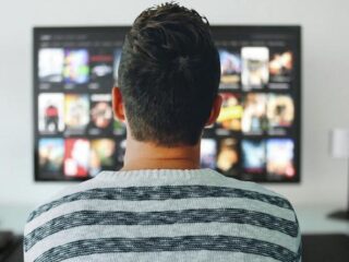 Is het slecht om regelmatig een serie te bingewatchen?