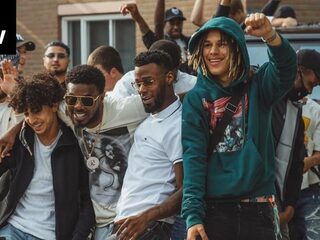 De Rotterdamse Maneaux (22) produceerde #1 trending-track 'Paper Zien Remix'