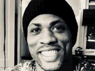 Tomy Holten overleed een uur na arrestatie: waarom hoorden we hier zo weinig over?