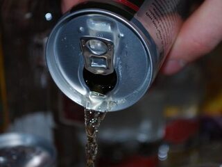 Geen energydrinks meer bij de Aldi voor klanten jonger dan 14 jaar