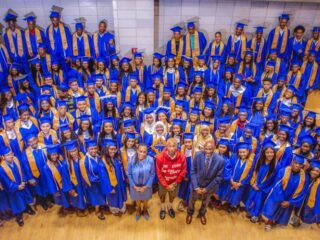 Pharrell Williams geeft meer dan 100 geslaagden een stageplek