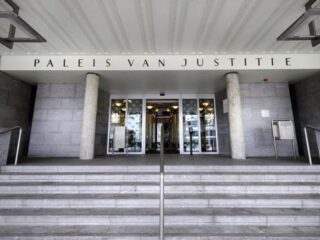 Stiefvader verwekt kinderen bij zusjes van 13 en 15 jaar