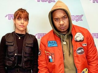 Adje verrast fans met nieuw album BASE, geproduceerd door Roselilah: "De hardste producer van dit moment"