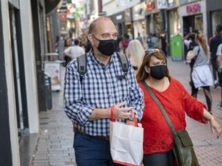 Amsterdam onthult boete bij overtreden mondkapjesplicht