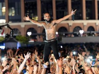 Tory Lanez verrast publiek met Bryson Tiller