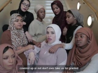Hijabi Mona Haydar brengt keiharde single 'Wrap My Hijab' uit