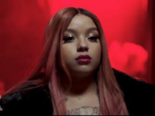 Latifah releast erotische clip voor 'Avec Me'