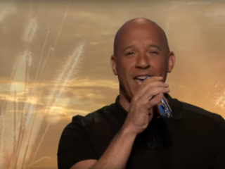 VIDEO: Vin Diesel zingt 'Lean on Me' in Tonight Show karaoke
