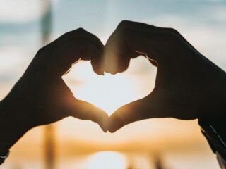 FunX-luisteraar Vanessa in tranen na onverwachte uitnodiging Fernando