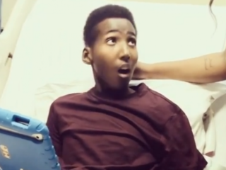 Drake verrast 14-jarige jongen die in het ziekenhuis ligt