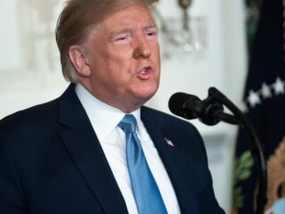 Trump geeft videospelletjes deels de schuld van aanslagen