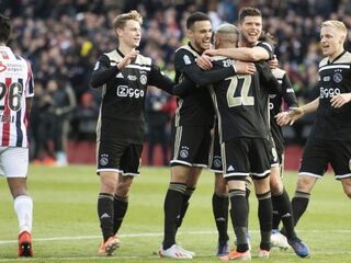 Ajax pakt eerste prijs van het seizoen!