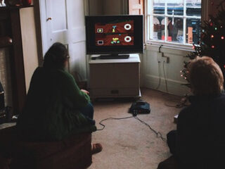 Koppel speelt al 18 jaar Mario Kart tegen elkaar om één simpel taakje