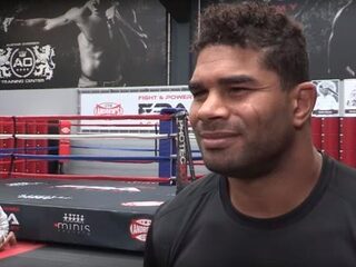 Alistair Overeem: ''Ik versla Rico Verhoeven honderd keer van de honderd keer''