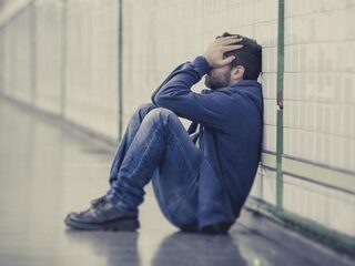 Gino (25): "Ik heb een schuld van €460.000, maar ben onschuldig"