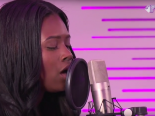SLOWJAMIFY SESSIONS: Shanee zingt mash-up Ronnie Flex en Jonna Fraser