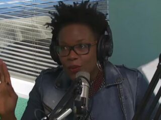 VIDEO: Tranen rollen over Shay's wangen bij Morad & Shay Will Try