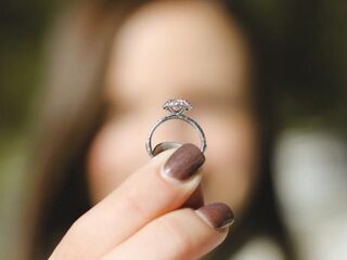 Ring die vrouw voor 10 pond kocht, blijkt £740.000 waard