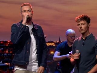 Lange Frans en Baas B doen live nieuwe versie van 'Het Land Van'