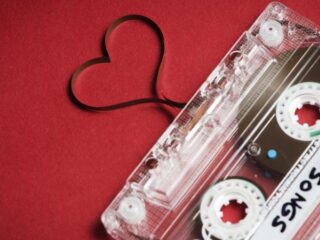 FunX viert Valentijnsdag met de Valentijn Top 100!