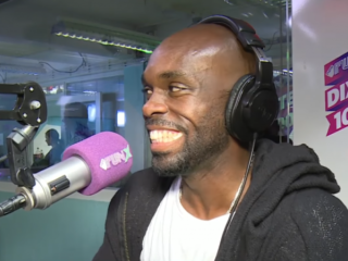 Churandy Martina deelt zijn ultieme gelukstips in 'Happy Top 3'