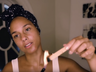 Dit is hoe Alicia Keys haar huid stralend houdt
