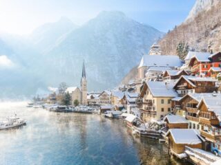 Frozen-dorp wordt knettergek van Instagram-toeristen: "Blijf weg"