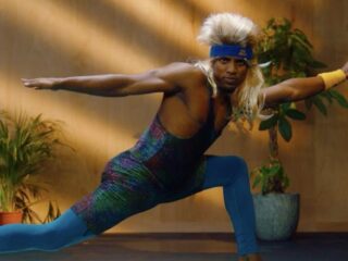 Poke dropt bizarre video van 'OH MAN' met Mensa