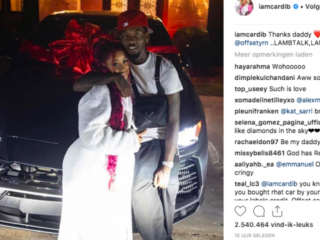 Offset faket noodgeval en verrast Cardi B met Lamborghini