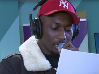 Dopebwoy covert 'Papaoutai' van Stromae bij DiXte 1000