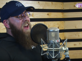 Slowjamify Sessions: Le Seton zingt 'Kill 'm Niet' van Jayh