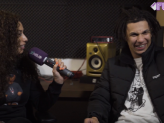 Jacin Trill: ''Ik ben niet alleen vrolijk door het smoken''