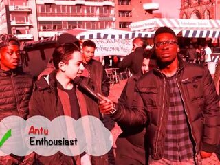 Défano Holwijn bezoekt Groningen in #WatWeetJij?