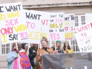 Amnesty International voert actie tegen wet voor seksueel geweld van Grapperhaus