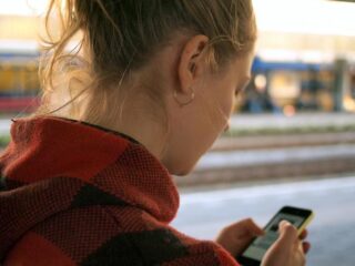 Zelfmoordpreventielijn nu bereikbaar via telefoonnummer 113