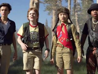 Vier bad ass padvinders redden de wereld van aliens in Rim Of The World