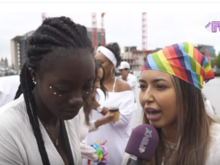 Feest op de FunX-boot bij de Canal Parade: "Ik vier dat ik mezelf kan zijn"