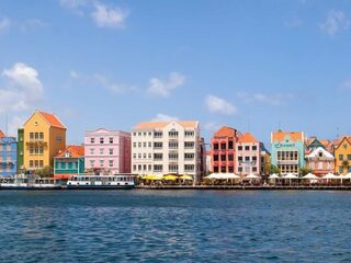 Curaçao boos op Nederland vanwege strenge regels 'coronaleningen'