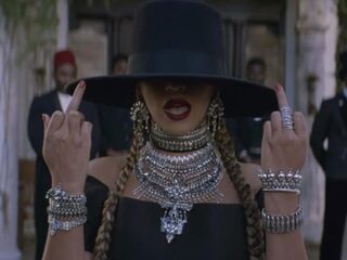 Beyoncé lanceert nieuwe single Formation mét videoclip