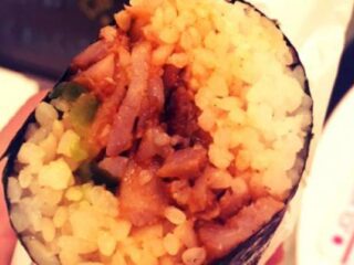 Zo maak jij Sushi Kebab thuis