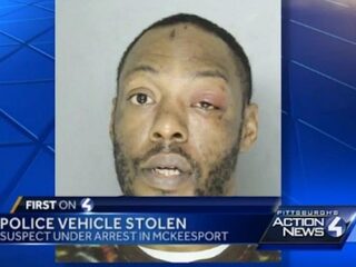 VIDEO: Net vrijgelaten man steelt 'per ongeluk' politiejeep