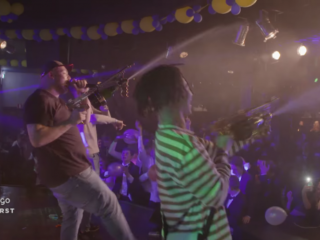 Qucee en Jacin Trill testen champagnegeweren in Dure Dingen