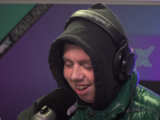 Jack laat zijn Turkse roots horen tijdens de Autotune Challenge