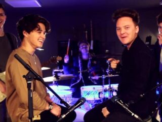 VIDEO: Conor Maynard maakt originele medley van Ed Sheerans 'Shape of You'