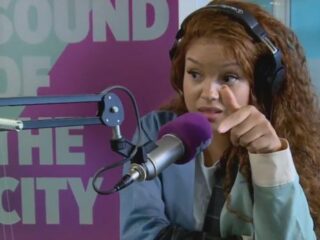 PRANK: Luisteraar belt boos naar Latifah: ''Hoe leg ik mijn dochtertje 'Whine op di cocky' uit?''